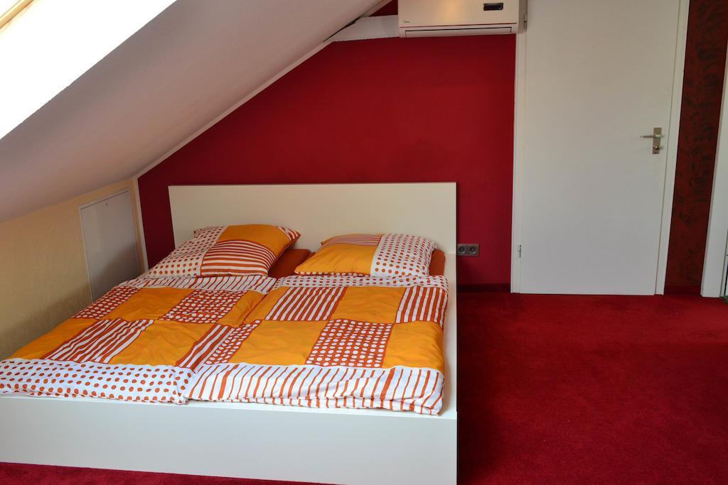 Loft Apartments Pulheim Rum bild
